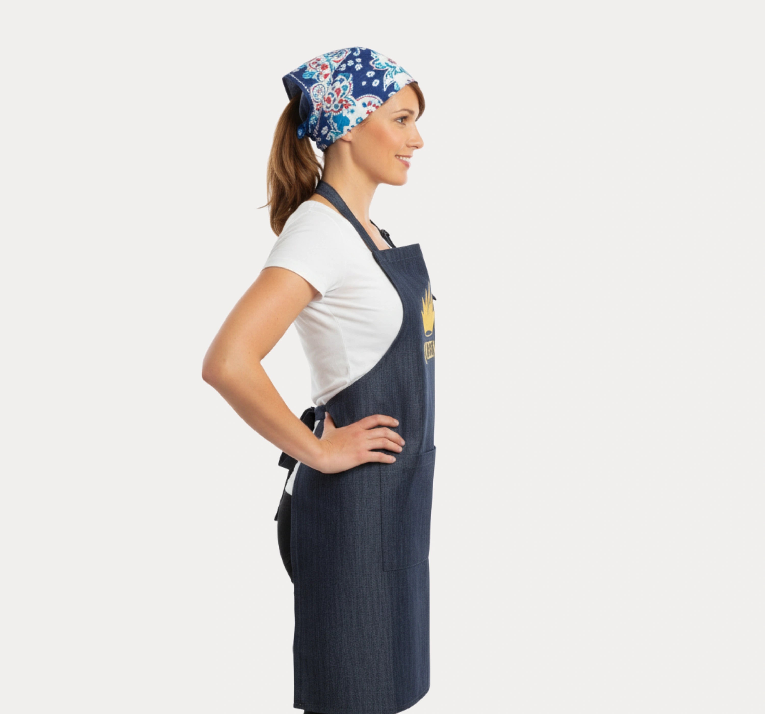 Queen Apron
