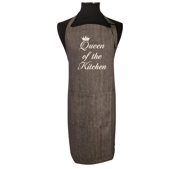 Housewife Apron with Pockets UK – front view